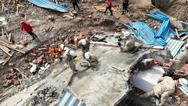 İki fay hattının keşiştiği kentte deprem hazırlığı! Özel eğitimli 80 tim oluşturuldu