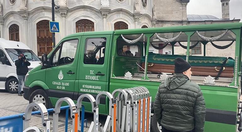 Denizde cesedi bulunan Merve son yolculuğuna uğurlanıyor! 'Cinayetten hiç şüphelenmiyoruz