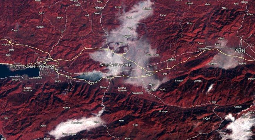 Katliam gibi kazada şoke eden uydu fotoğrafı!