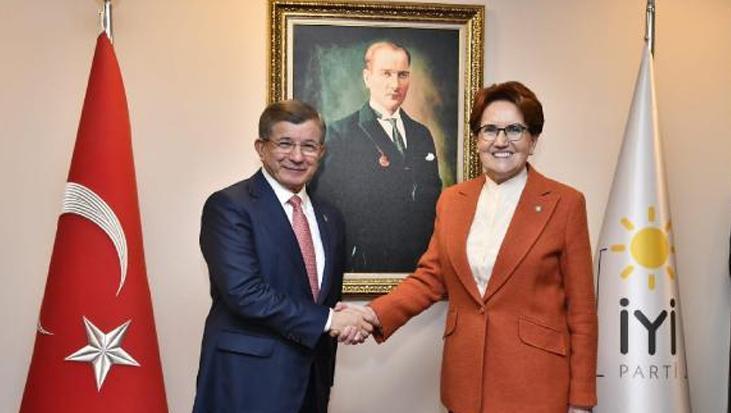 Davutoğlu’ndan Akşener’e ziyaret