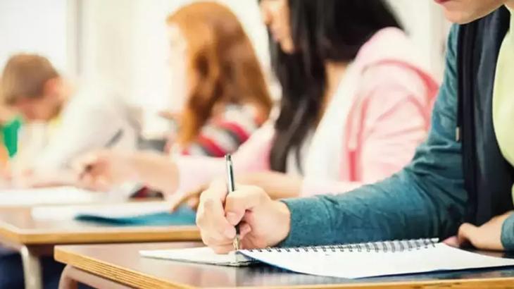 Üniversite müfredatlarına yapay zekâ eklenecek