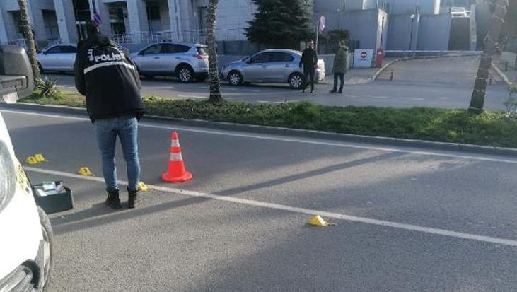 Silivri Adliyesi önünde silah sesleri