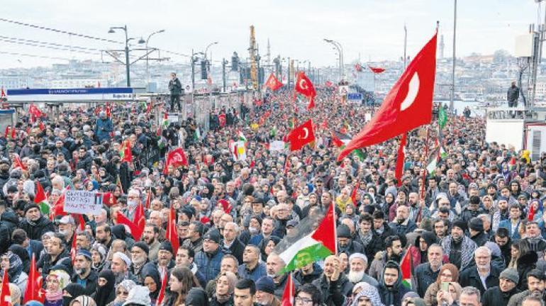 Şehitler ve Gazze için tek yürek