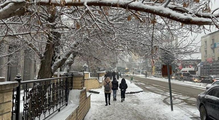 Meteoroloji uyarmıştı! Birçok kentte kar etkili oldu