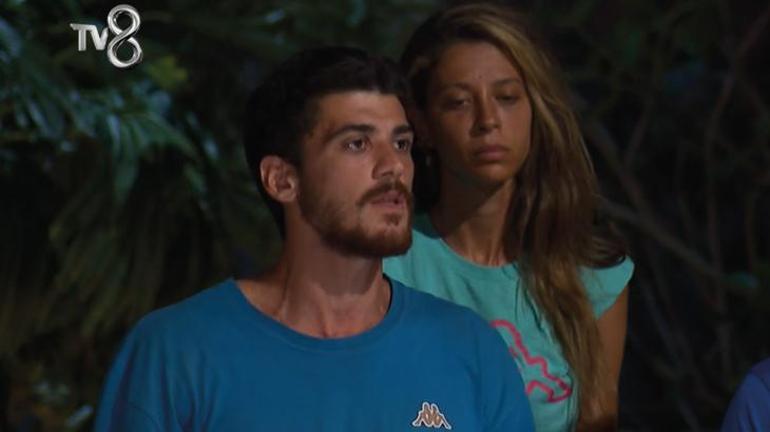 Survivor All Star'da ikinci eleme adayı belli oldu! Gerginlik had safhaya ulaştı! 'Bizi dışarı çıkarın'