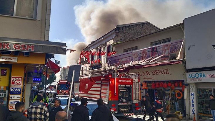 İzmir’de tarihi Kemeraltı Çarşısı’nda yangın çıktı