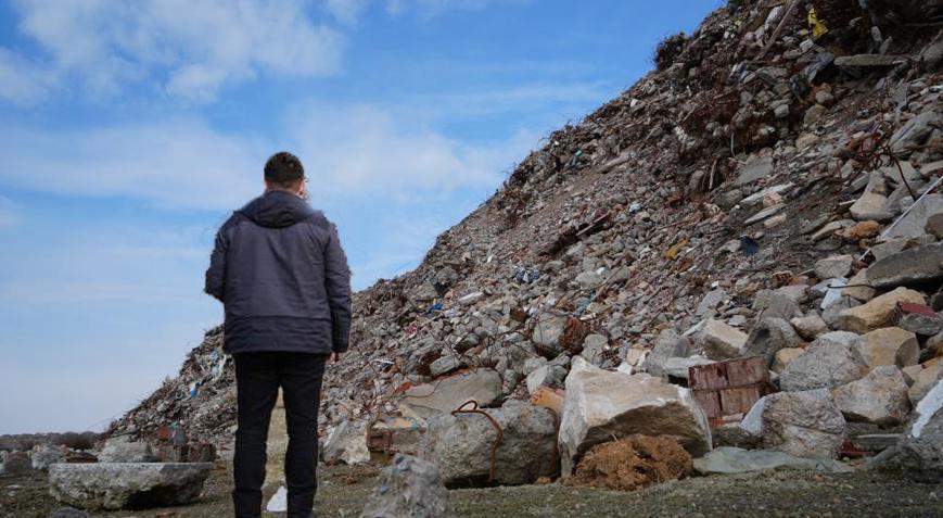 Yürek yakan kare! Binlerce hayal bu moloz yığınlarının altında kaldı