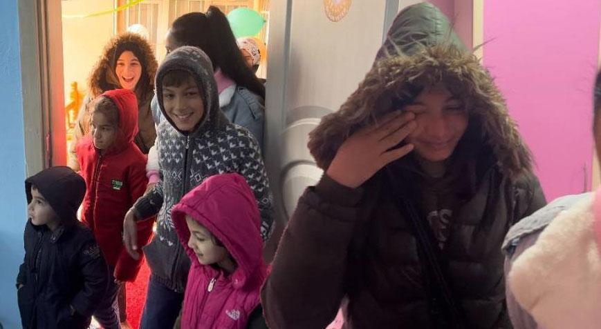 Anneleri evi terk etti! Bir paket makarna 6 kardeşin hayatını değiştirdi