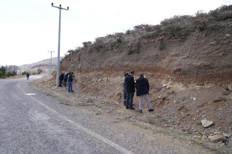 20 metreyi bulan kemikler merak konusu oldu! Kentte dinazor iskeleti heyecanı