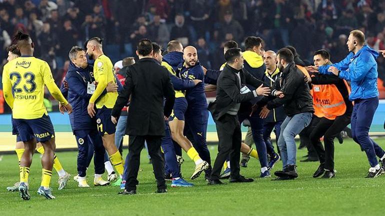 Trabzonspor-Fenerbahçe maçı sonrası muhtemel cezalar ortaya çıktı! Osayi ve Oosterwolde yanıtı