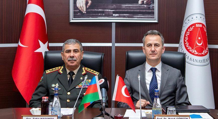 Savunma Sanayii Başkanı Görgün Azerbaycan Savunma Bakanı ile bir araya geldi
