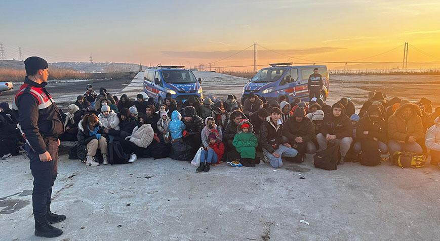 Yer: Çanakkale! 84 kaçak göçmen yakalandı