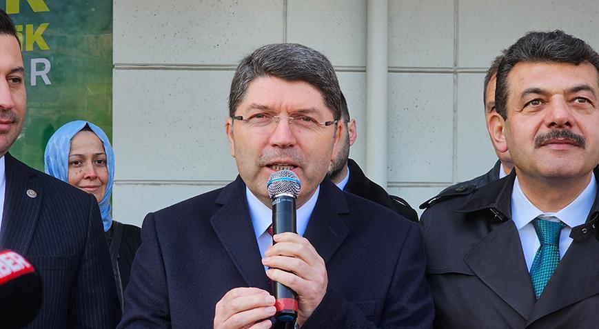 Bakan Tunç: AK Parti’nin ampulünün altında birleşelim