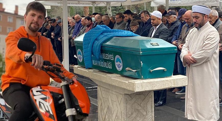 Kazada ölen motokurye ile ilgili yürek yakan detay