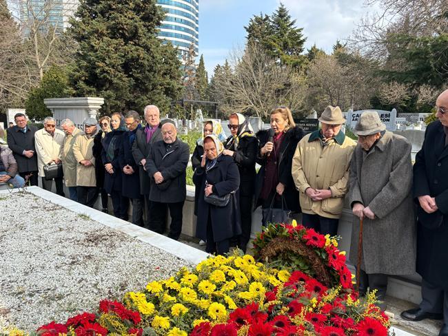 Çetin Emeç ölümünün 34'üncü yılında mezarının başında anıldı