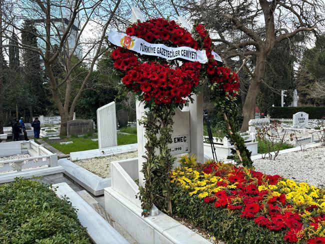 Çetin Emeç ölümünün 34'üncü yılında mezarının başında anıldı