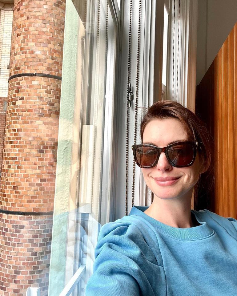 Anne Hathaway sahnede düşük yaptığını açıkladı! 'Her şey yolundaymış gibi davranıyordum'