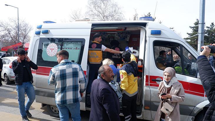 Erzurum’da trafik kazası: 14 kişi yaralandı