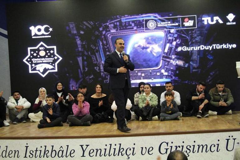 Bakan Kacır TÜRKSAT 6A için tarih verdi! '11 ülkeden biri olacağız'