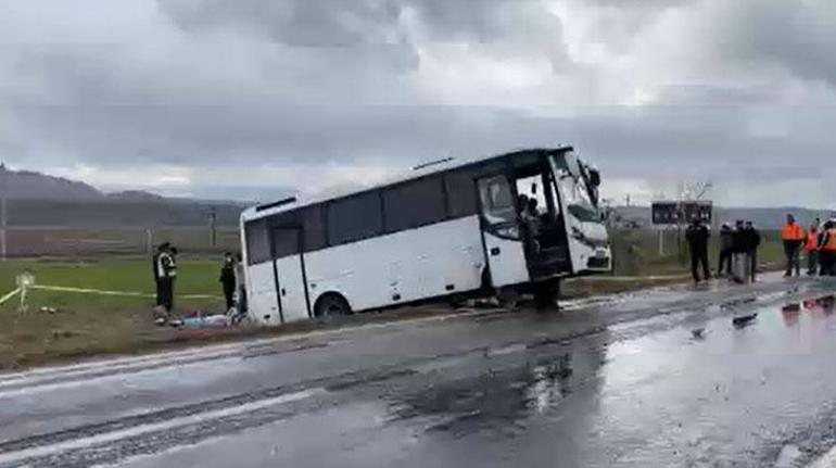 Kayseri'de cezaevi nakil aracı devrildi