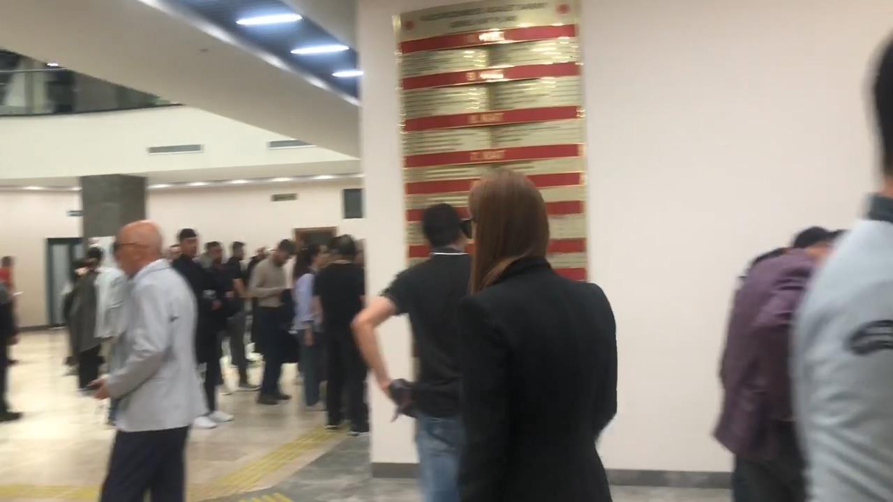 Polat çifti bugün hakim karşısında! Banu Parlak adliyeye geldi