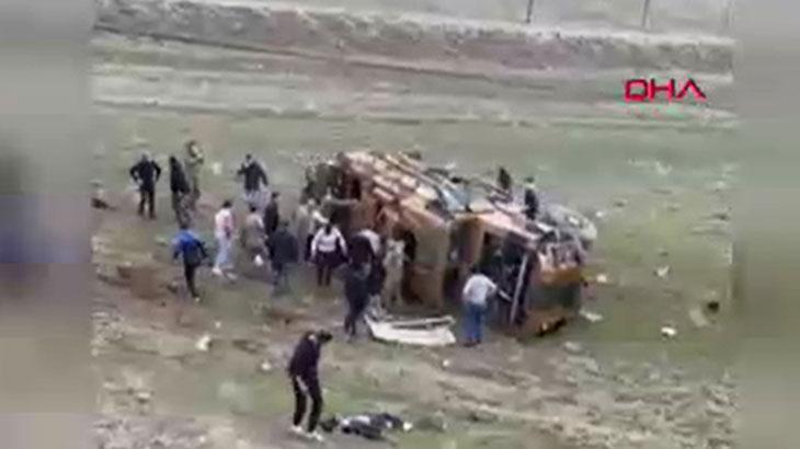 Van’da askeri araç devrildi