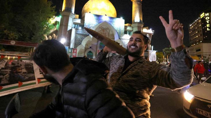 AFP servis etti! İran’ın İsrail’e saldırısı sonrası Tahran böyle görüntülendi