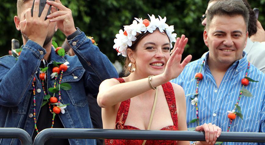 Adana’dan renkli kareler! Portakal Çiçeği Festivali’ne binlerce kişi katıldı