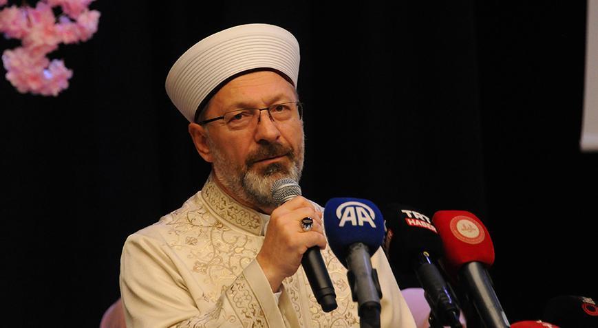 Diyanet İşleri Başkanı Erbaş: Türkiye’deki bütün okullarımız için kitap seti hazırladık