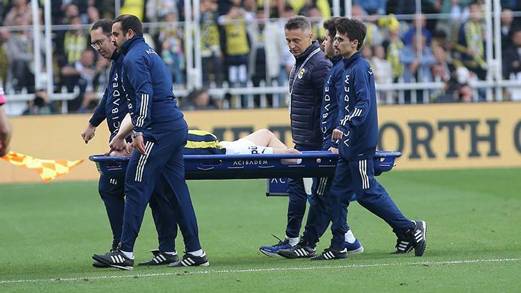 Fenerbahçe’de hesaplar altüst oldu! İsmail Kartal’dan Krunic kararı, savunma hattı değişti