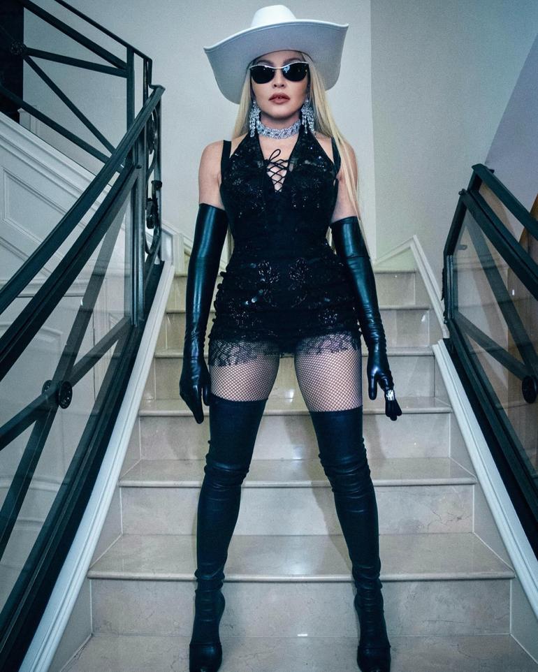 Sahneye geç çıktı, olanlar oldu! Madonna'ya ikinci dava