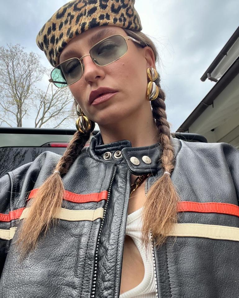 Serenay Sarıkaya'nın New York pozları çok konuşuldu! Ünlü isme beğeni yağdı