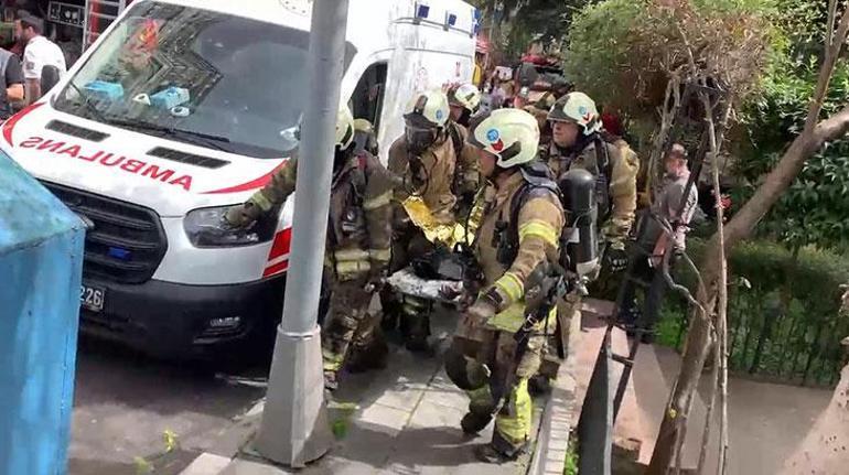 Şişli'de 13 katlı binada yangın! 2 kişi hayatını kaybetti