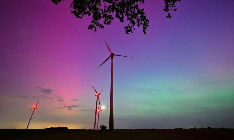 'Aurora Borealis' göz kamaştırdı! Eşi benzeri yok: Uzaydan geldi, Türkiye’den de görüldü