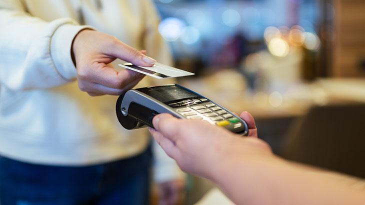 Kredi kartı faizleri artacak mı? Kritik soruyu uzmanlar cevapladı