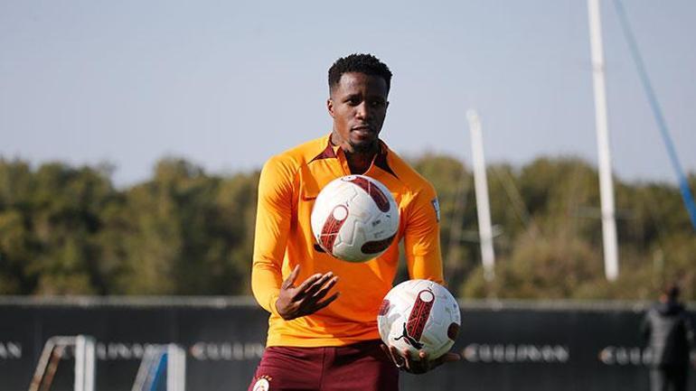 Galatasaray'da Wilfried Zaha rest çekti! Okan Buruk'la yıldızı barışmadı