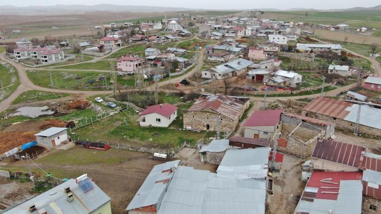 Tarihi kiliseye ünlü sanatçılar talip oldu