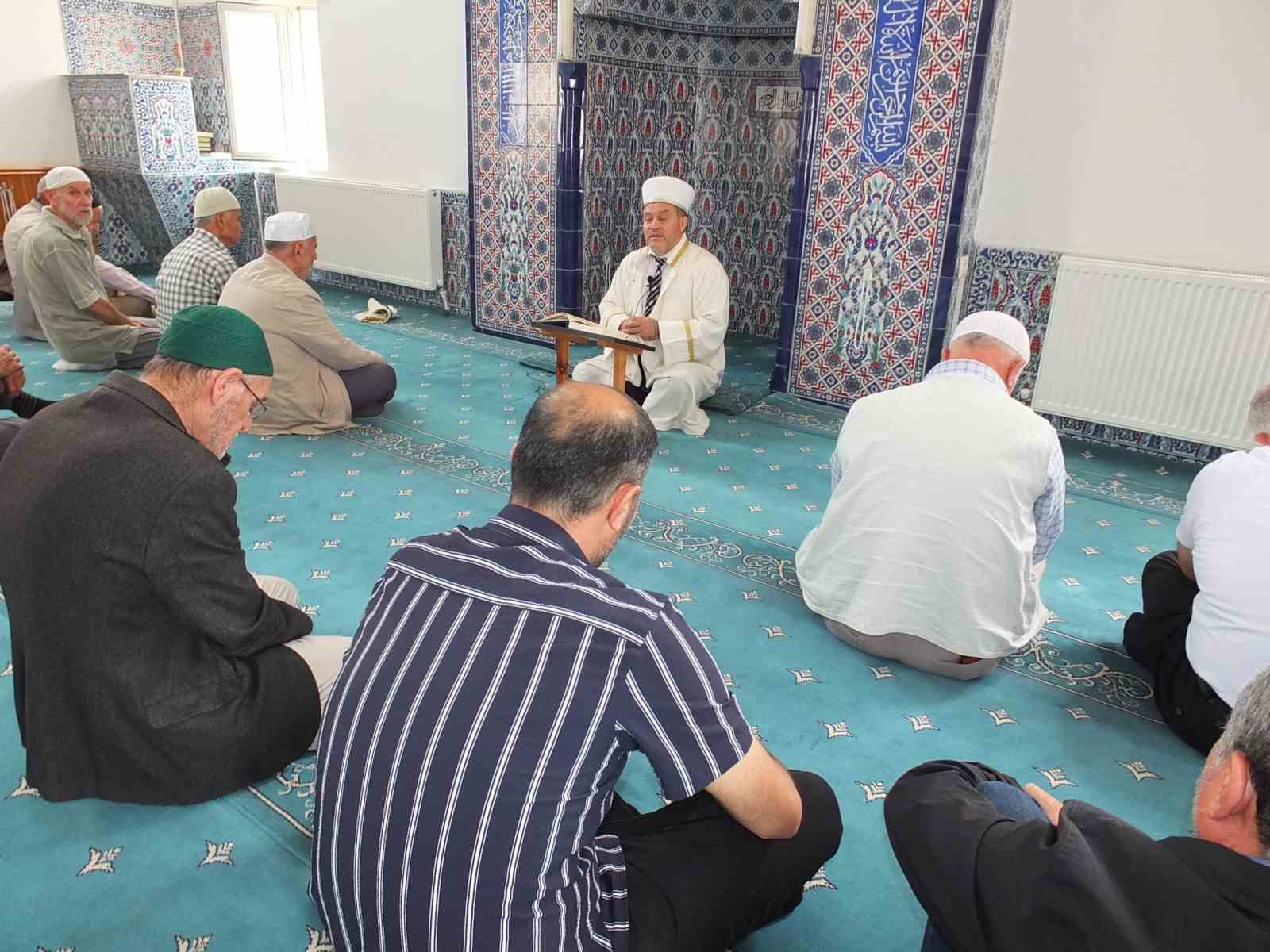 Yeni muhtarın hayrı 2 bin kişiyi buluşturdu