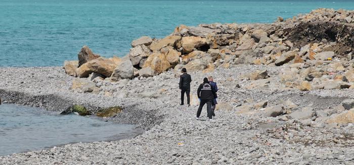 Cansız bedeni sahile vurdu! Kimliği 'seçmen kartı'ndan teşhis edildi