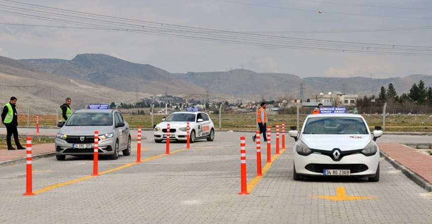 KOSFED: "Korsan Eğitmenler Eğitim Kalitesini ve Güvenliği Riske Atıyor