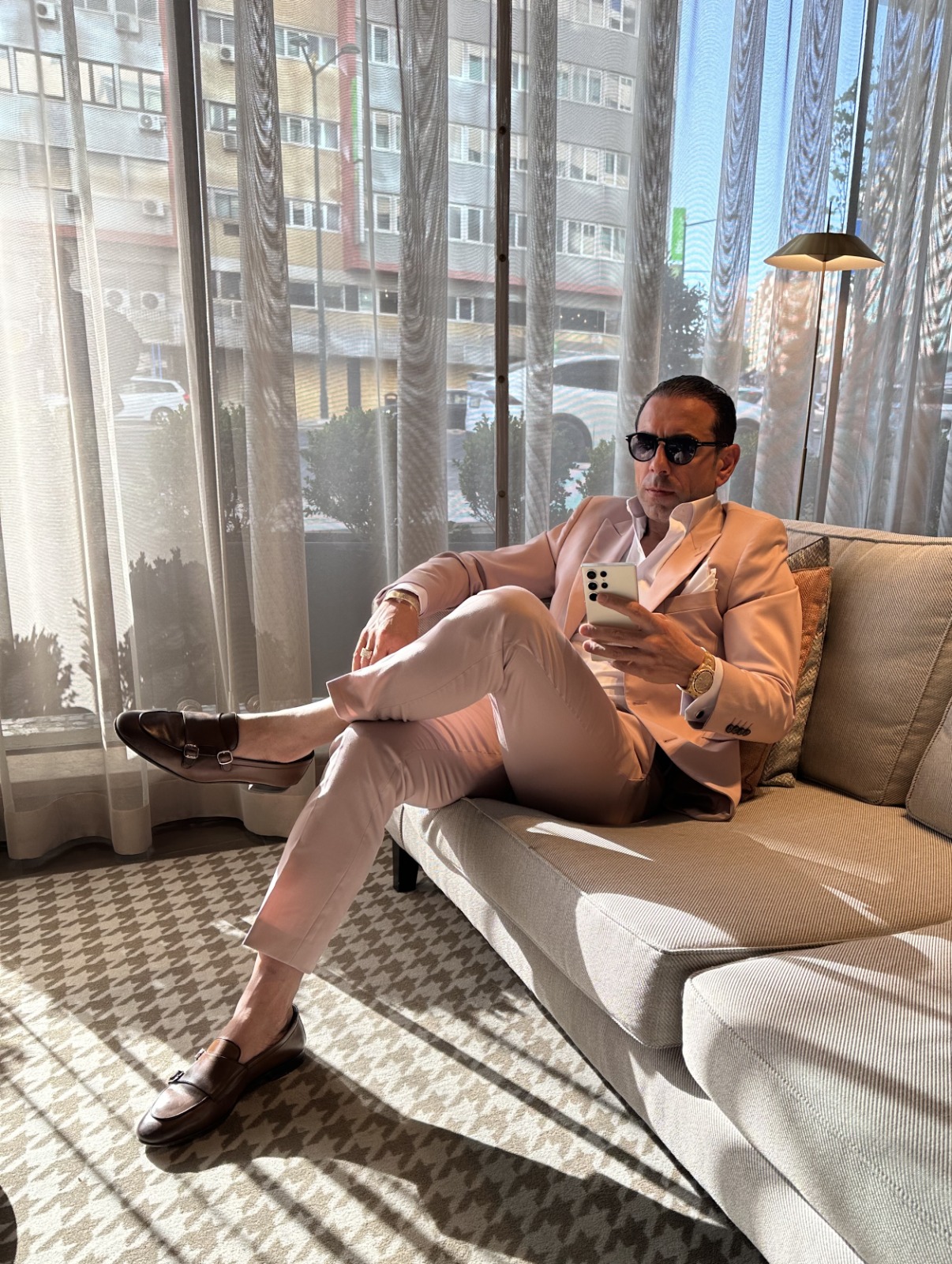 İş Adamı Fedlan Kılıçaslan, Yeni Teknoloji Projeleriyle Magazin Dünyasında İlgi Odağı