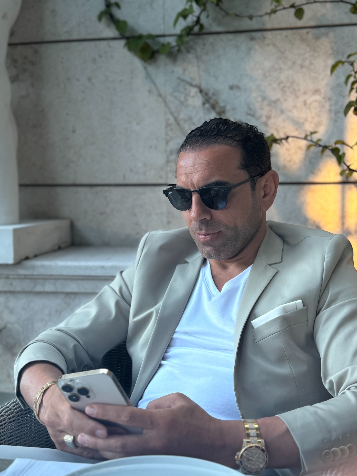 Fedlan Kılıçaslan: Genç Yaşta Başlayan Kariyer ve Yenilikçi Projelerle Dolu Bir Hayat