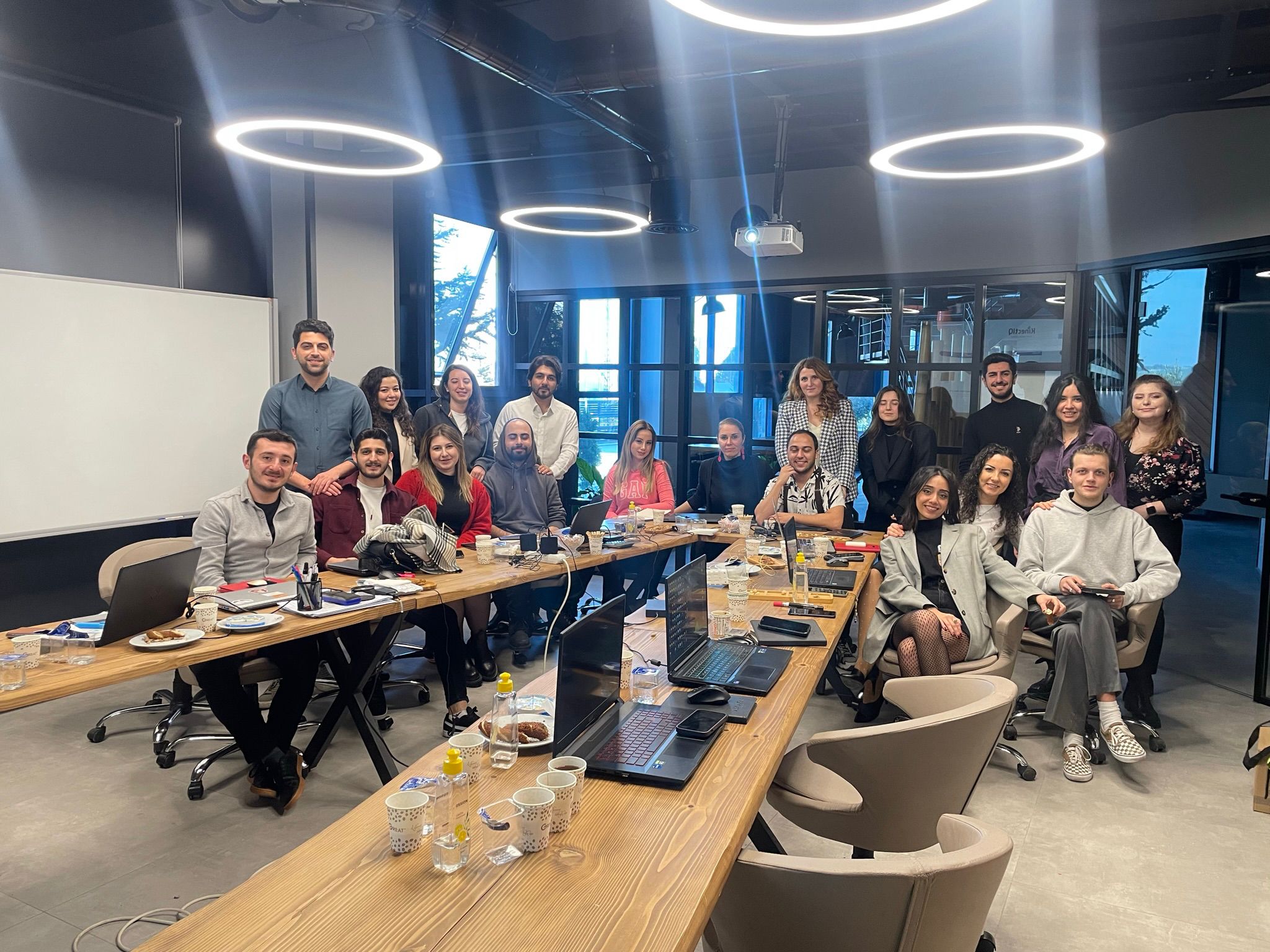 Seyit Şahinler Kimdir?