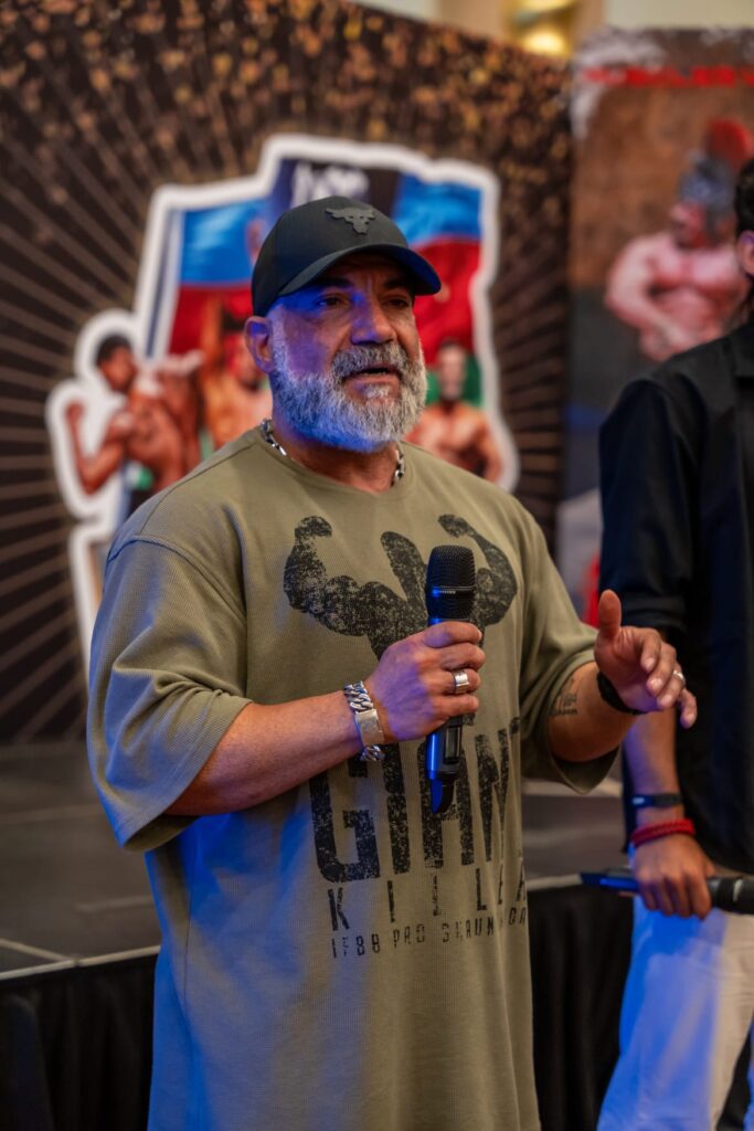 IFBB Pro Coach Can Ünal: Türk Sporunun En Önemli Vücut Geliştirme Antrenörü