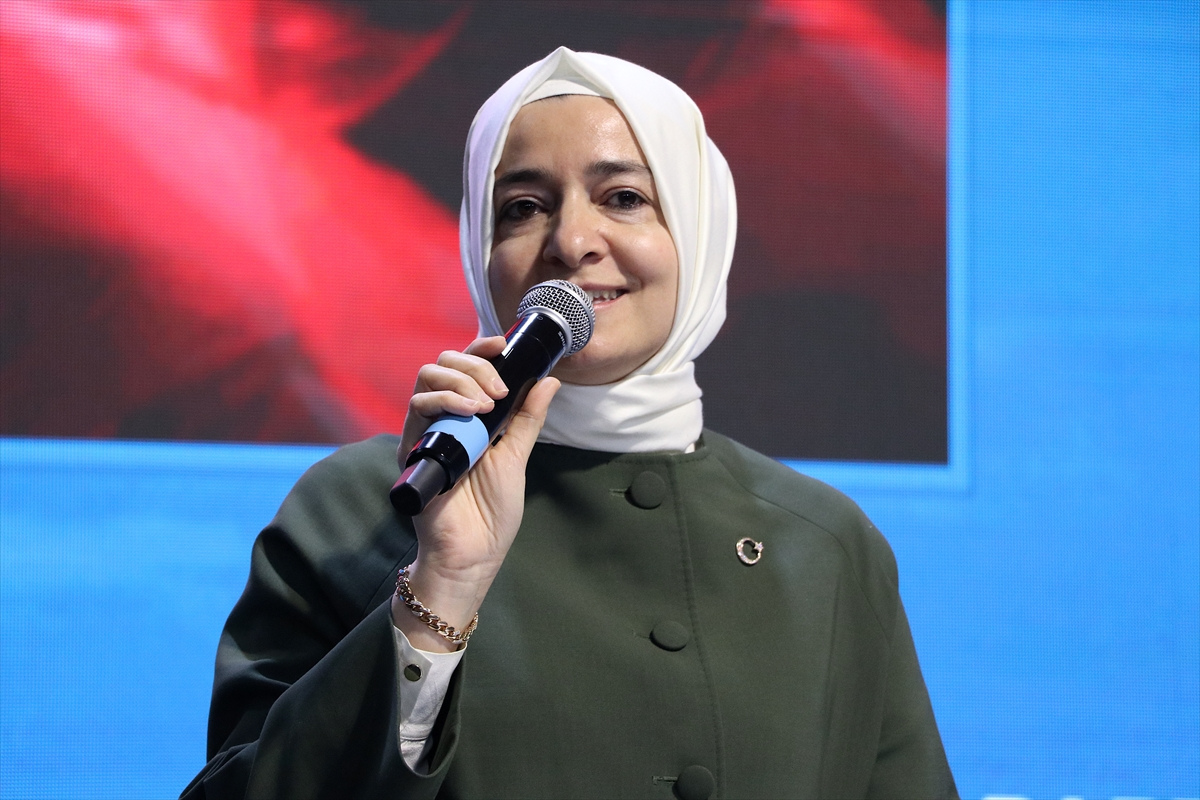 AKP Fatma Betül Sayan Kaya Baronlara Meydanı Bırakmayacağız