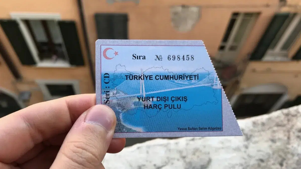 Yurt Dışına Çıkacaklar Dikkat! Yeni Düzenleme Resmen Tebliğ Edildi