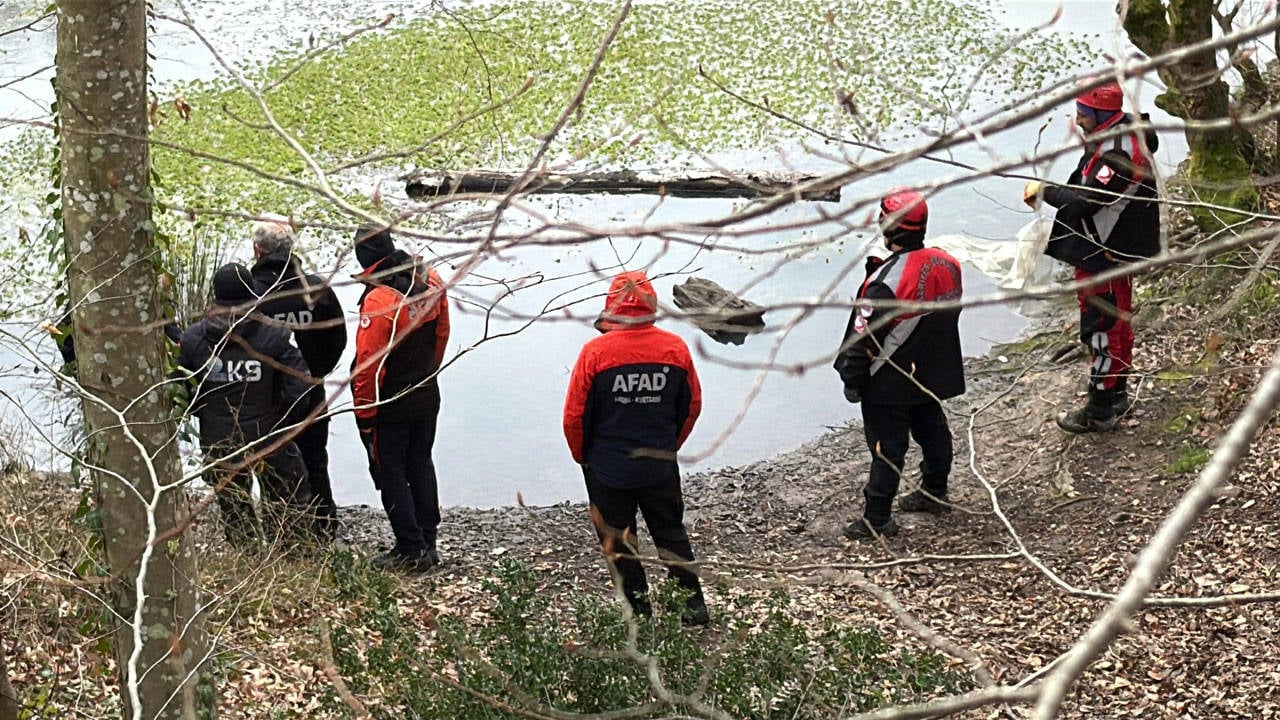 Son Dakika… Belgrad Ormanında Kaybolan Ece Gürel in Kişisel Eşyaları Bulundu