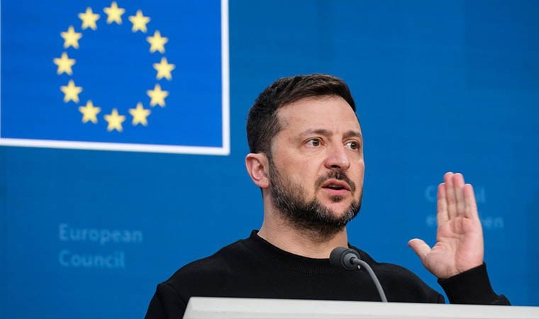 Deniz Berktay ile Kuzeyden Notlar Batı’nın Maskesi Düşerken