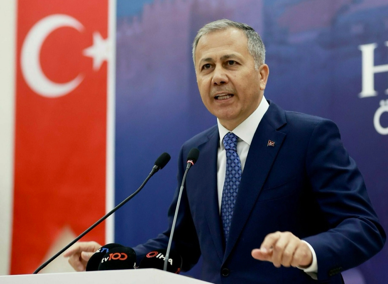 Bakan Ali Yerlikaya Sosyal Medya Paylaşımlarına Yönelik 37 Kişi Yakalandı