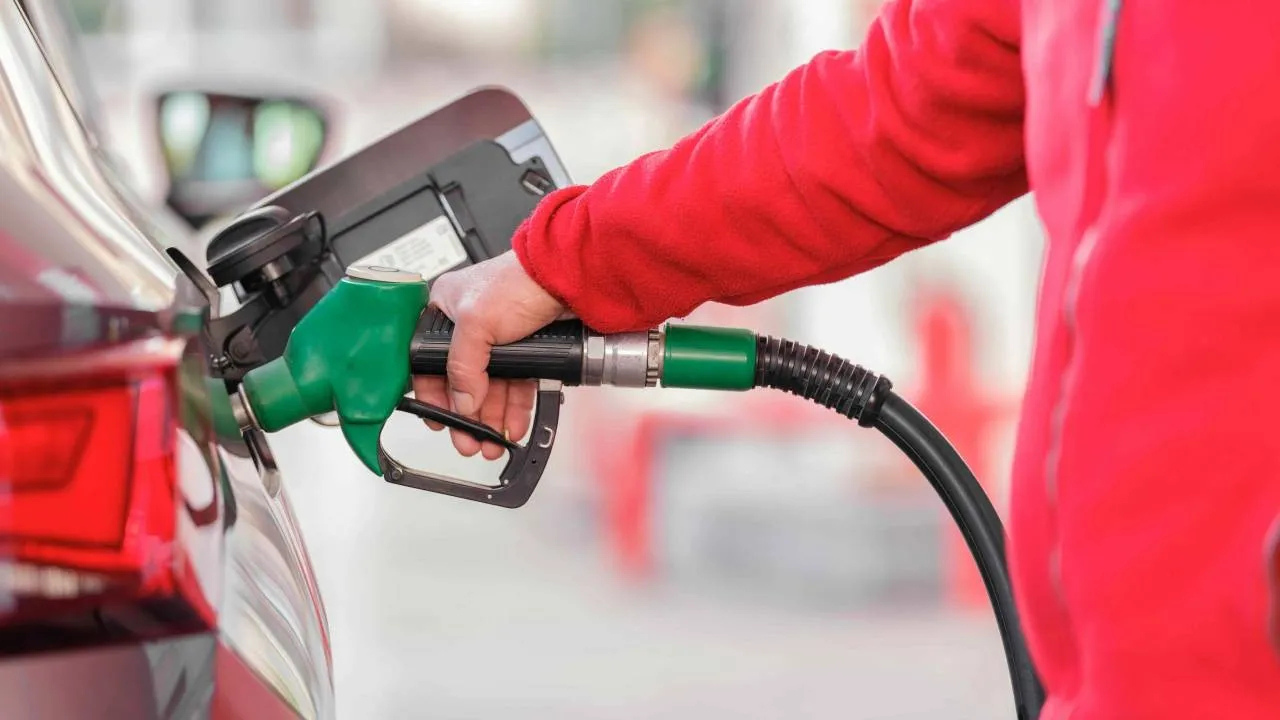 Akaryakıt Fiyatlarına İndirim Beklentisi!